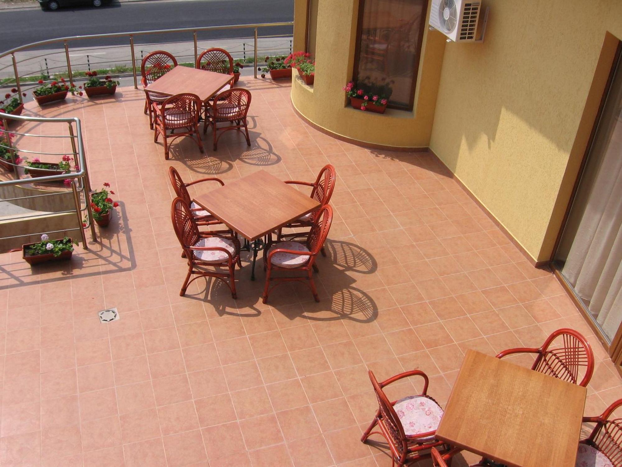 Hotel Queen Aydemir Exterior photo
